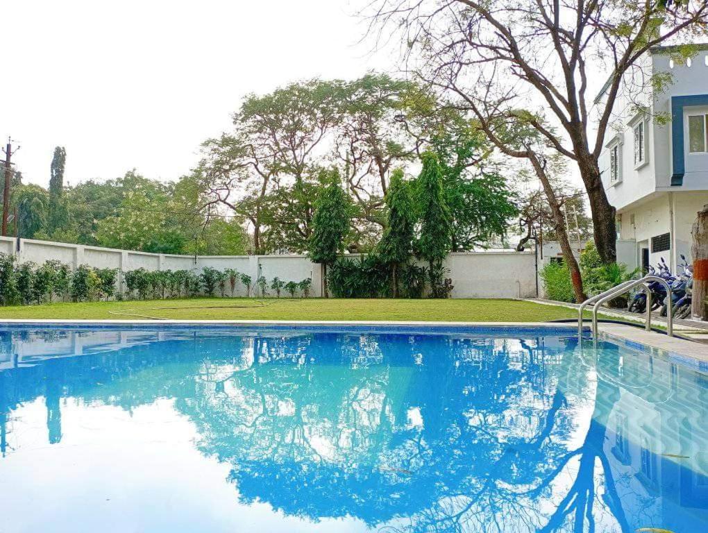 Hotel Shree Villa Harsola Esterno foto